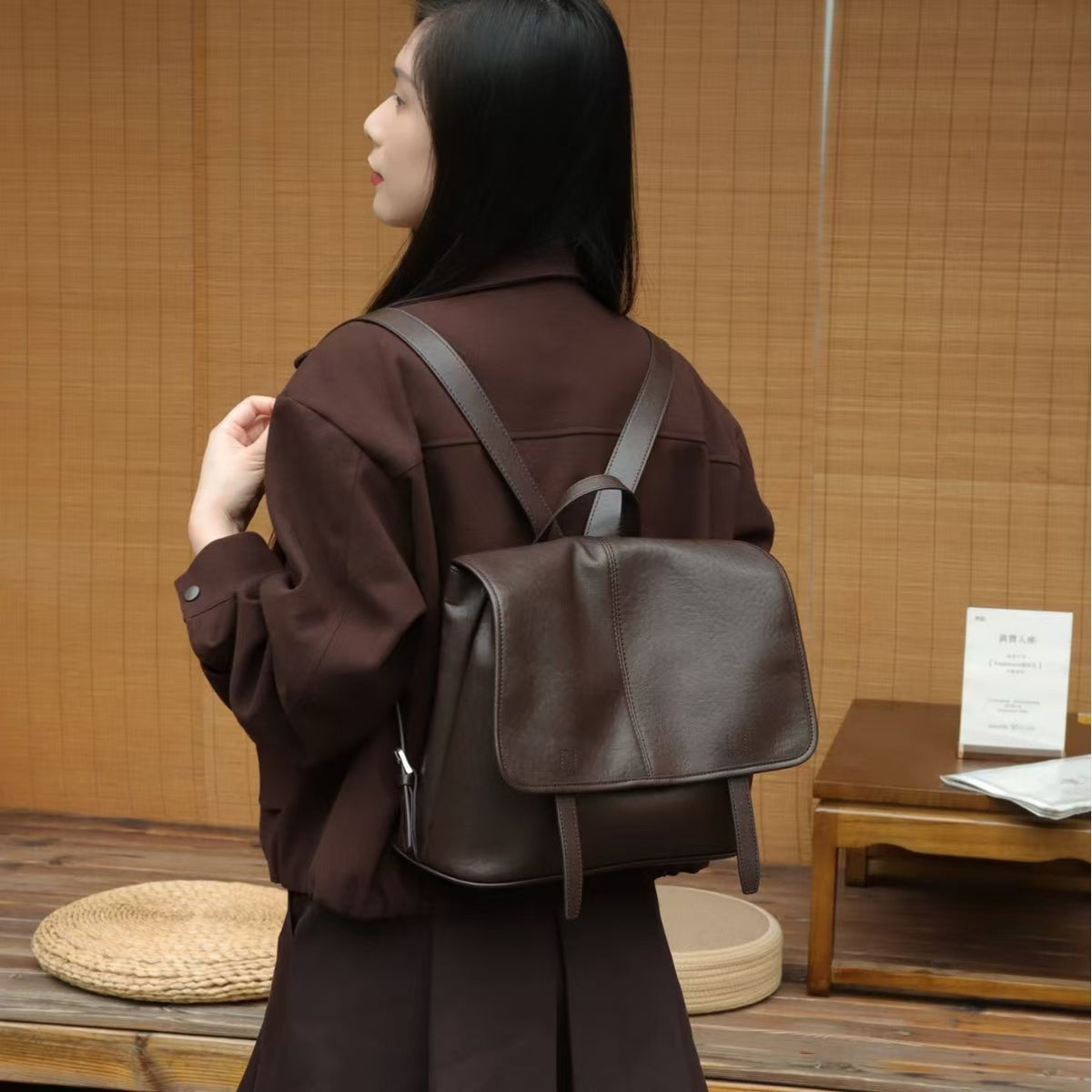 Women’s Genuine Leather Backpack – Vintage Large Capacity Travel & Everyday Shoulder Bag