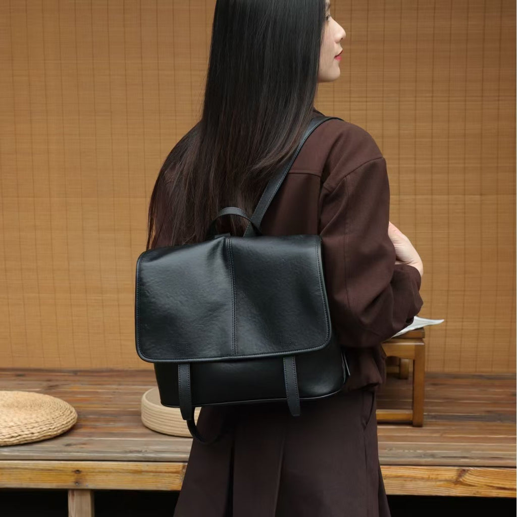 Women’s Genuine Leather Backpack – Vintage Large Capacity Travel & Everyday Shoulder Bag